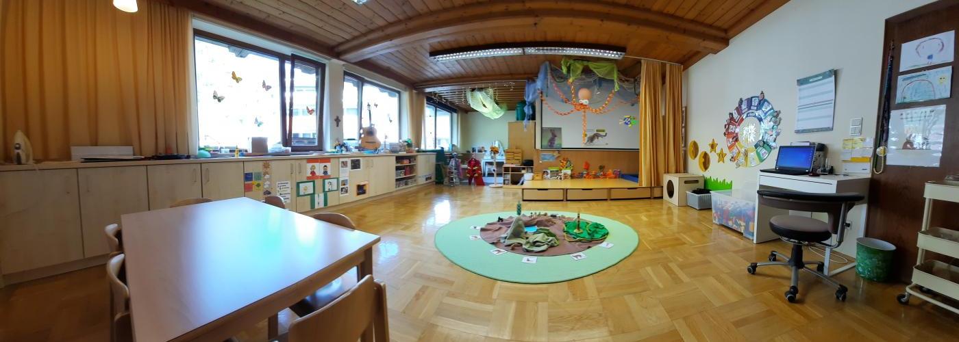 Theaterzimmer Panoramabild